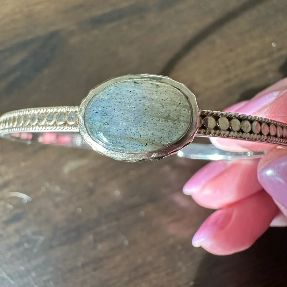 Anna Beck gold and Laborite bangle - Picture 5 of 5